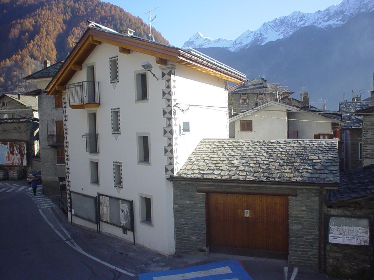B&B Ca' Erminia Chiesa in Valmalenco Exteriör bild